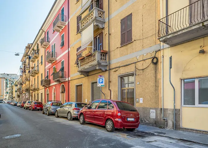 Guesthost - Da Bianca & Functional Flat Apartment *